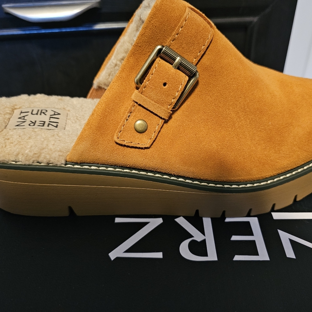 Naturalizer mules size 11